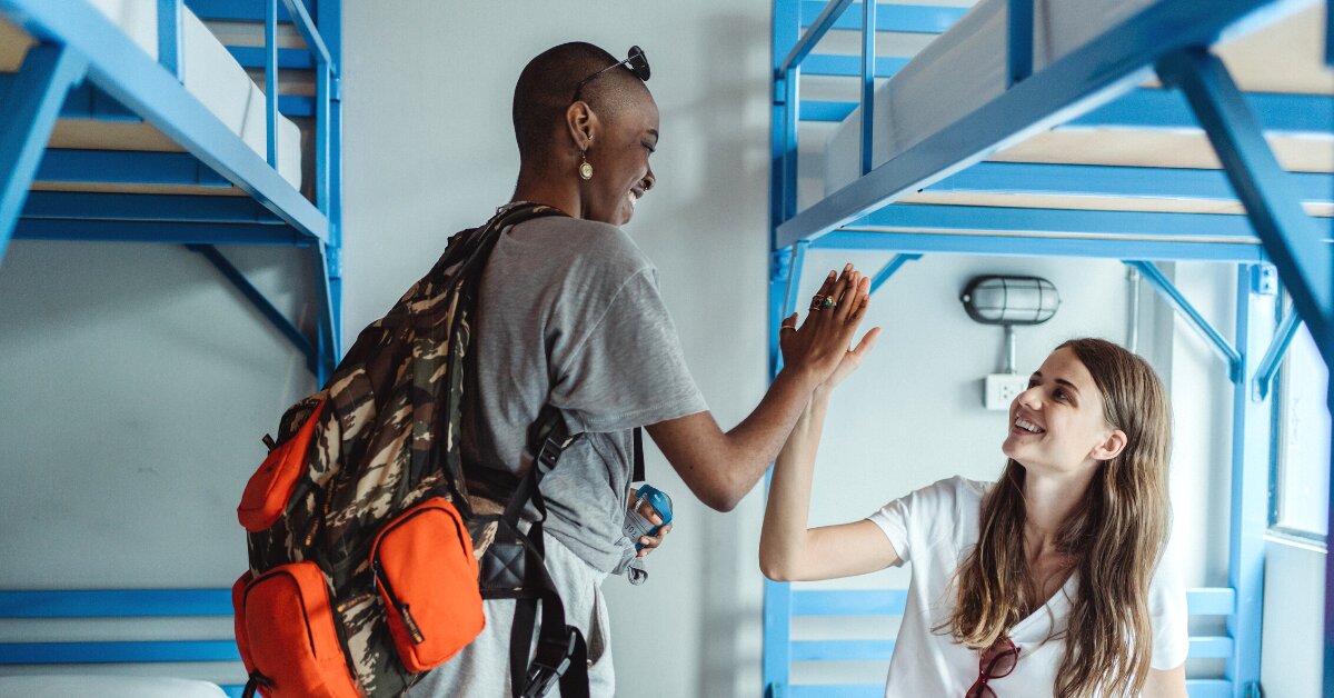 A Guide to Suite-Style Dorms (Pros, Cons, Survival Tips) - Make Your ...